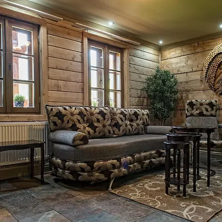 Penzión pre hostí Mountain - River 4*