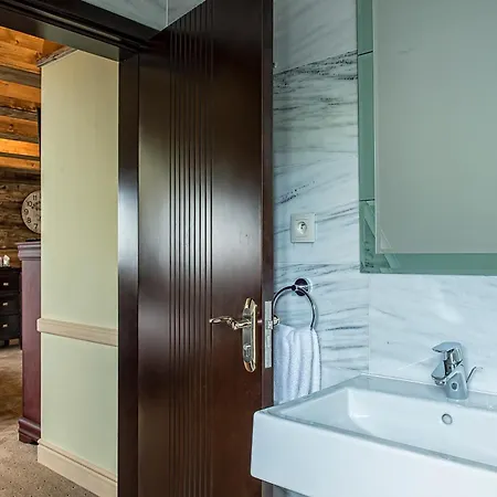 Penzión pre hostí Mountain - River Zdiar